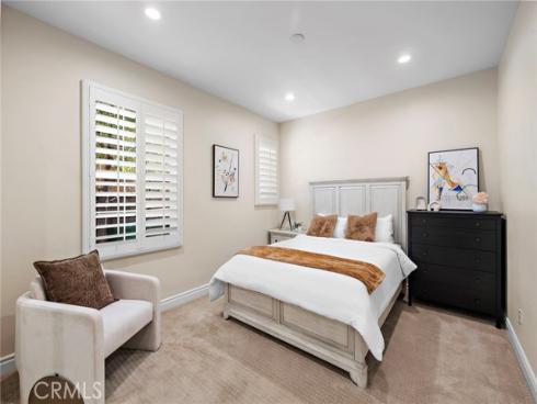 35 Stowe , Irvine, CA