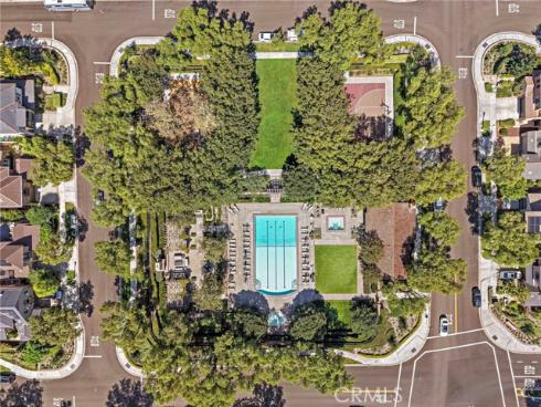 35 Stowe , Irvine, CA