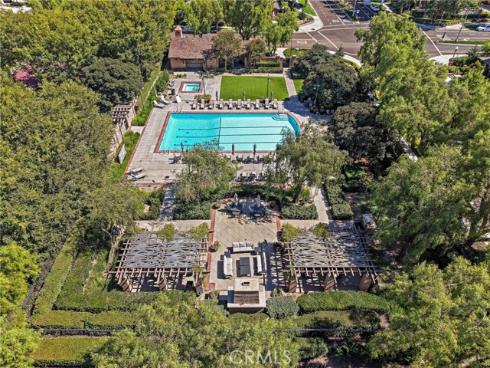 35 Stowe , Irvine, CA