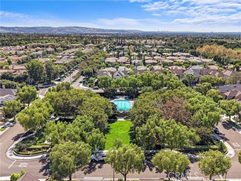 35 Stowe , Irvine, CA