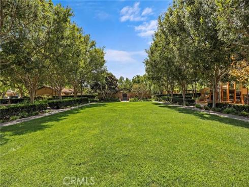 35 Stowe , Irvine, CA
