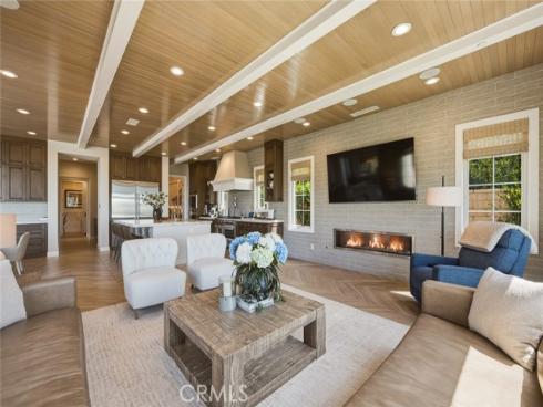 100 Boulder Pass , Irvine, CA