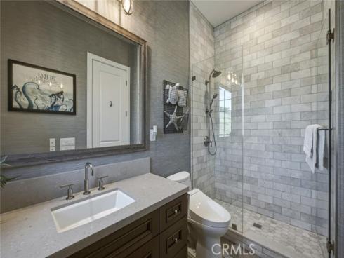 100 Boulder Pass , Irvine, CA