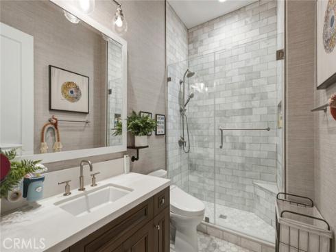 100 Boulder Pass , Irvine, CA