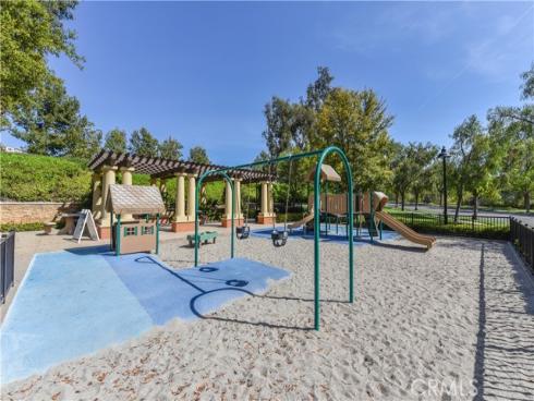 58 Gray Dove , Irvine, CA