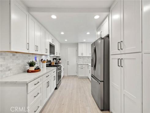 24 Sunfish , Irvine, CA