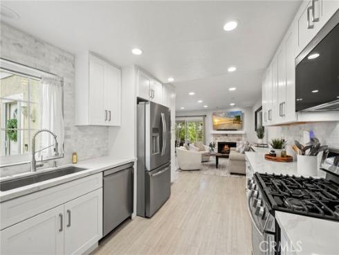24 Sunfish , Irvine, CA