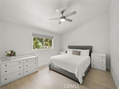 24 Sunfish , Irvine, CA