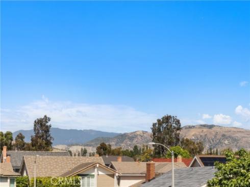 31 Columbus , Irvine, CA