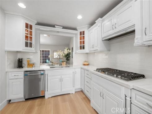 31 Columbus , Irvine, CA