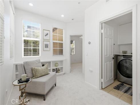 33 Nightshade , Irvine, CA