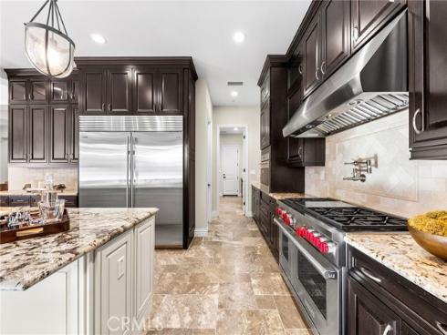 55 Fenway , Irvine, CA