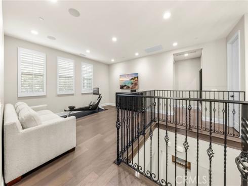 55 Fenway , Irvine, CA