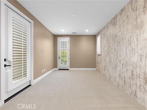 55 Fenway , Irvine, CA