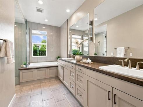 166 Follyhatch , Irvine, CA