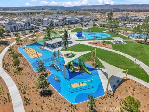 166 Follyhatch , Irvine, CA