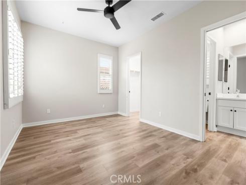 85  Kestrel  , Irvine, CA