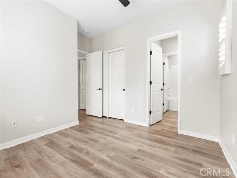 85  Kestrel  , Irvine, CA