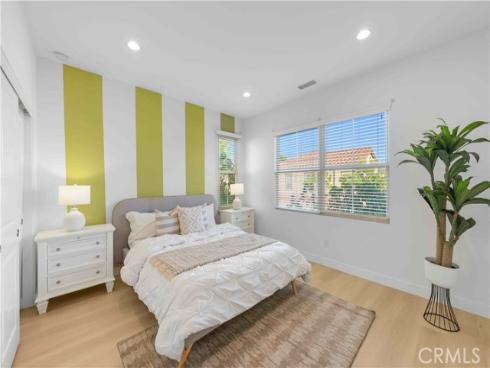 126 Saybrook , Irvine, CA