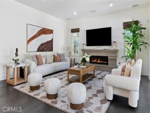115 Candleglow , Irvine, CA
