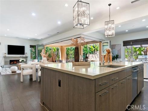 115 Candleglow , Irvine, CA