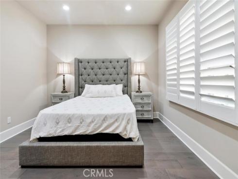115 Candleglow , Irvine, CA