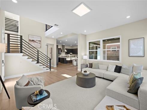 77 Pelican , Irvine, CA