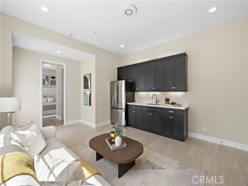 77 Pelican , Irvine, CA