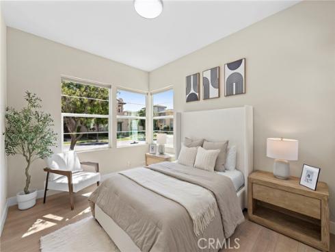 77 Pelican , Irvine, CA