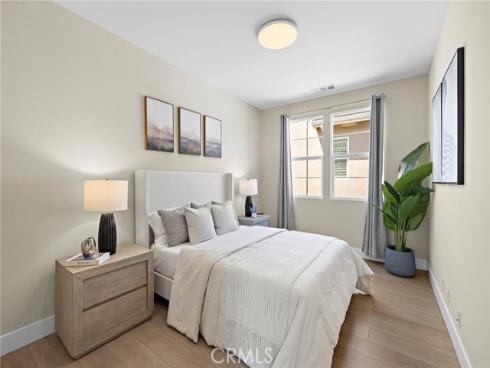 77 Pelican , Irvine, CA