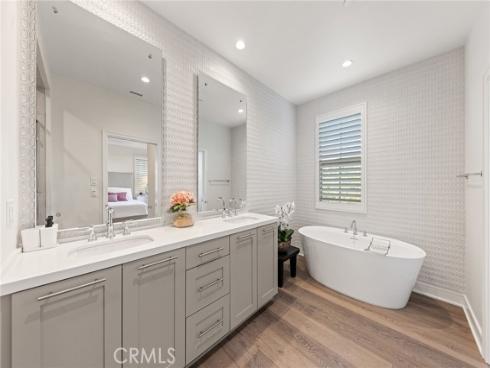 117 Petunia , Irvine, CA