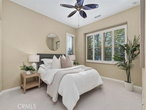 204 Overbrook , Irvine, CA