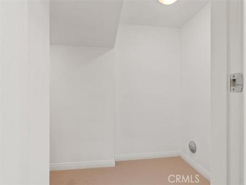 204 Overbrook , Irvine, CA
