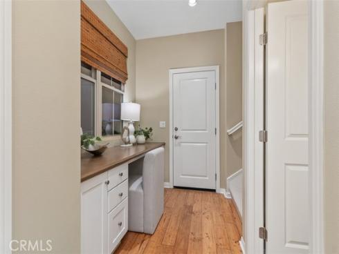 204 Overbrook , Irvine, CA