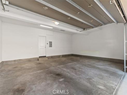 204 Overbrook , Irvine, CA