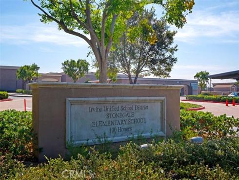 204 Overbrook , Irvine, CA