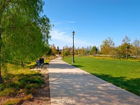 204 Overbrook , Irvine, CA