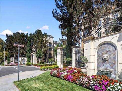 2120  Watermarke  , Irvine, CA