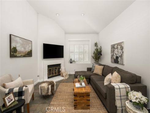 49 Summerfield 99 , Irvine, CA