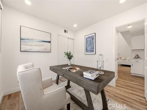 17 Whitney , Irvine, CA