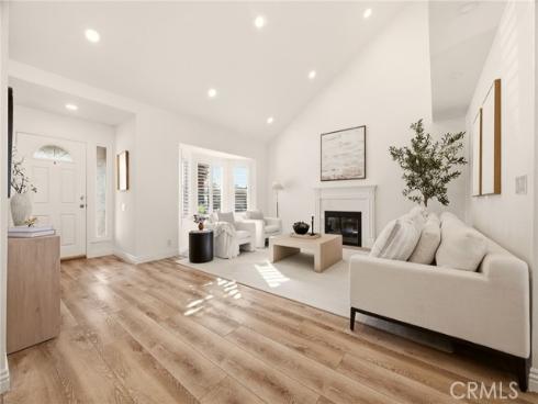 17 Whitney , Irvine, CA