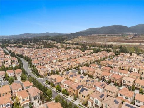 126 Imagination Trail, Irvine, CA