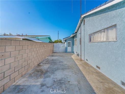 401 Buena Vista Avenue, La Habra, CA