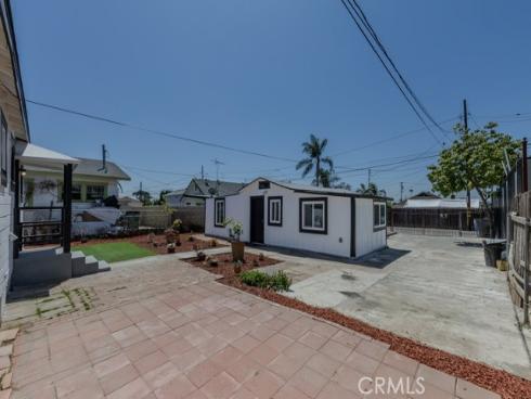 818 E Stearns Avenue, La Habra, CA