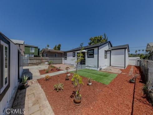 818 E Stearns Avenue, La Habra, CA