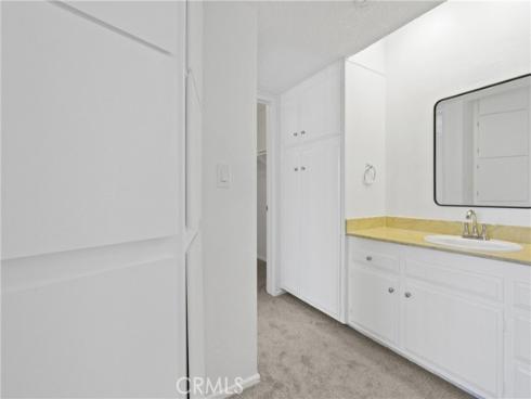 1200 W Lambert 40 Road, La Habra, CA