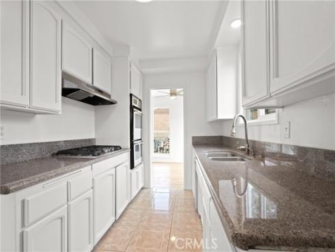 352 Granada Court, La Habra, CA