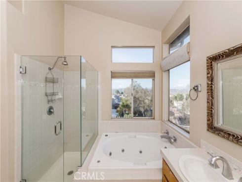 601 W Saint Andrews Avenue, La Habra, CA