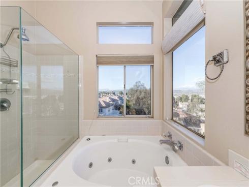 601 W Saint Andrews Avenue, La Habra, CA