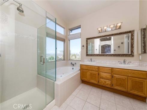 601 W Saint Andrews Avenue, La Habra, CA